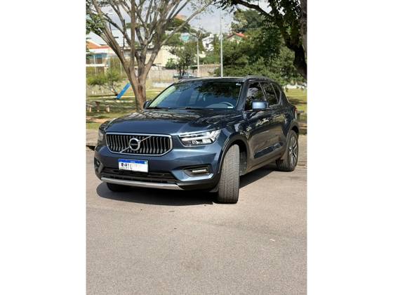VOLVO XC40 1.5 T5 RECHARGE MOMENTUM GEARTRONIC VOLVO XC40 1.5 T5 RECHARGE MOMENTUM GEARTRONIC